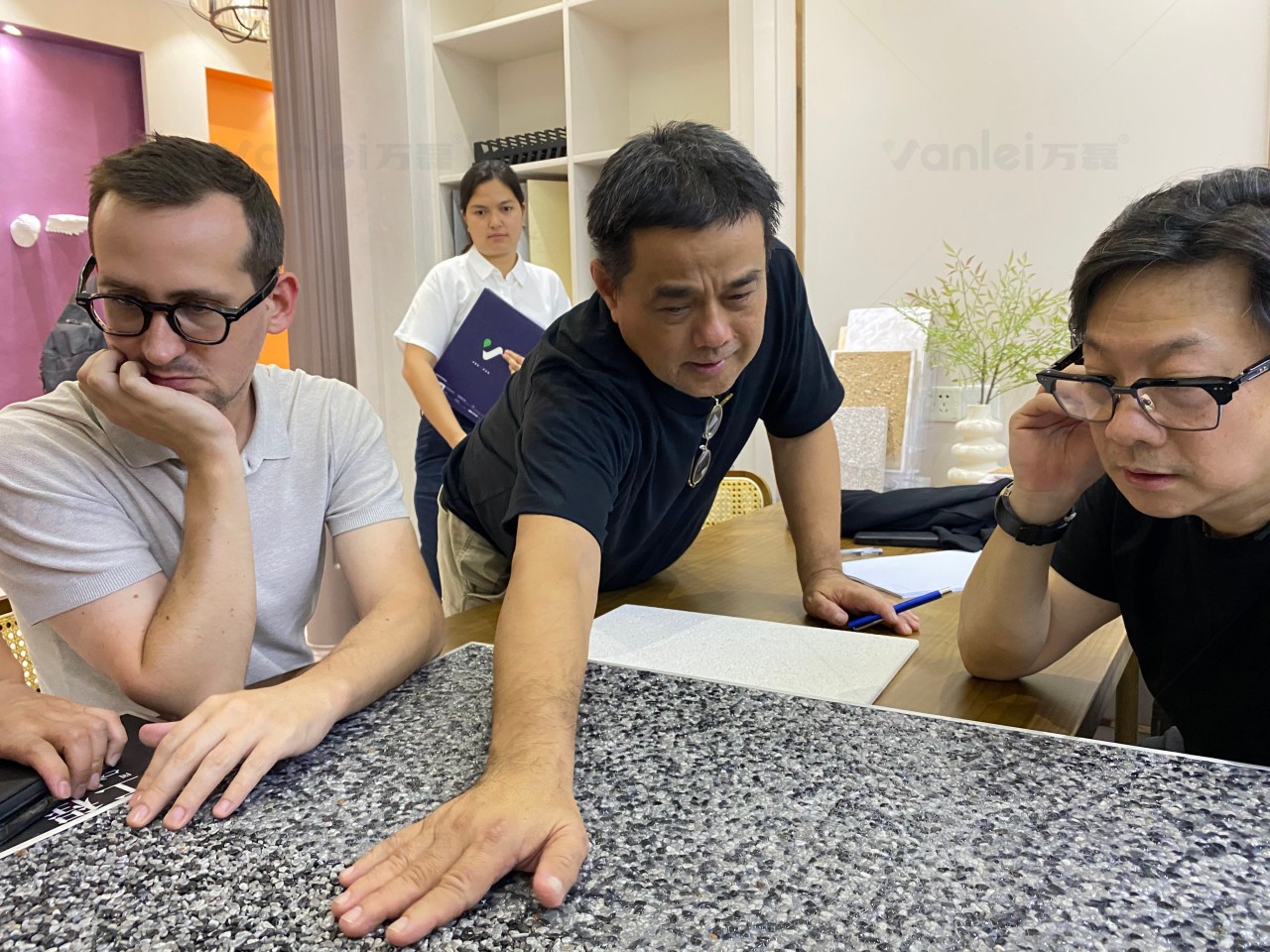 一個島，9位數(shù)的酒店項目，萬磊如何順利落地？